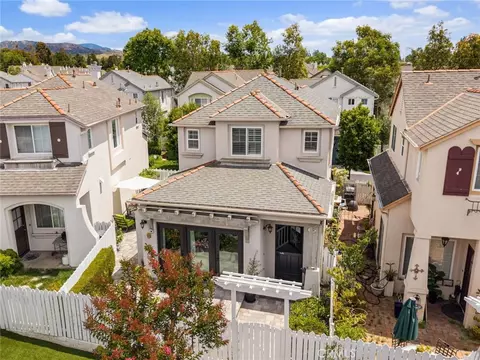 153 Trellis Ln, Irvine, CA 92620