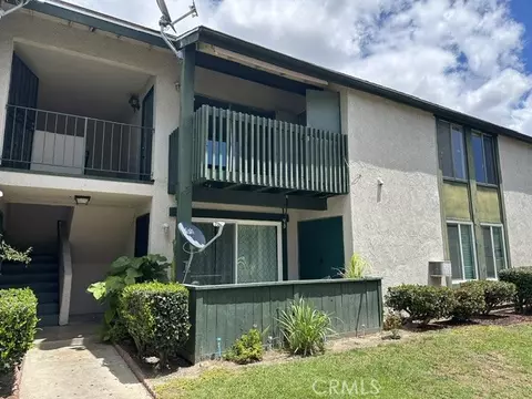 23262 Orange Ave #8, Lake Forest, CA 92630