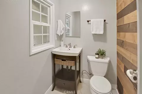 Bath - 1006 N Cornell, Fullerton, CA 92831 photo 2 of 3