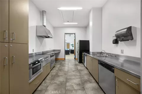 Kitchen - 19 Delancy, Irvine, CA 92612 photo 1 of 1