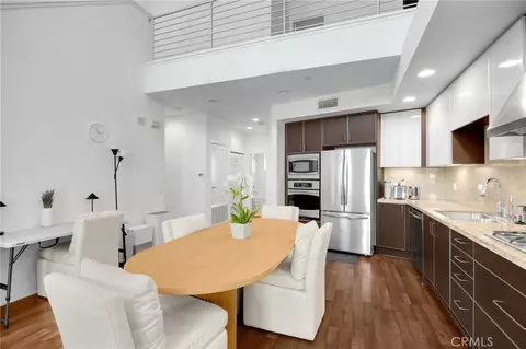 Dining - 19 Delancy, Irvine, CA 92612 photo 2 of 2