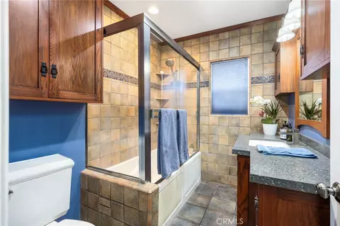 Bath - 5139 E Lanai St, Long Beach, CA 90808 photo 2 of 2