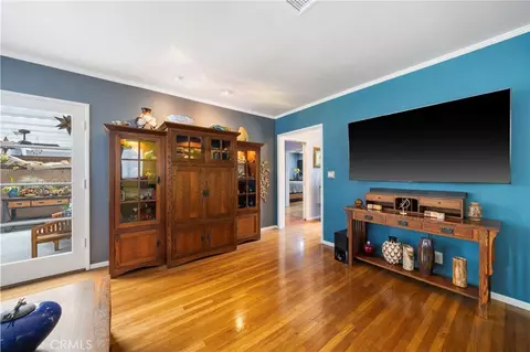 Living - 5139 E Lanai St, Long Beach, CA 90808 photo 2 of 2