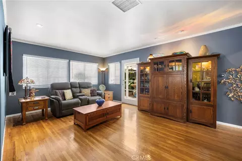 Living - 5139 E Lanai St, Long Beach, CA 90808 photo 1 of 2