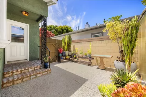 Exterior - 5139 E Lanai St, Long Beach, CA 90808 photo 14 of 22
