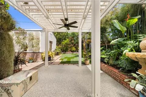 Exterior - 5139 E Lanai St, Long Beach, CA 90808 photo 6 of 22