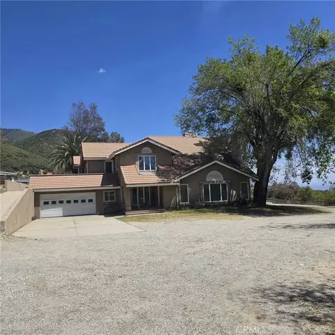1015 Deercrest, San Bernardino, CA 92407