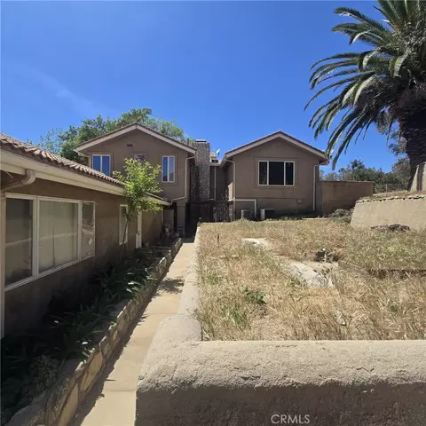1015 Deercrest, San Bernardino, CA 92407 photo 4