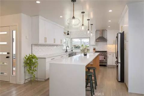 Kitchen - 6242 E Pageantry St, Long Beach, CA 90808 photo 1 of 7