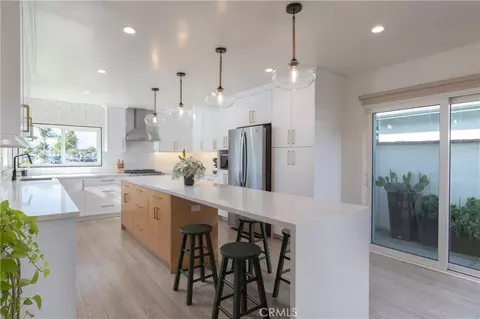 Kitchen - 6242 E Pageantry St, Long Beach, CA 90808 photo 3 of 7