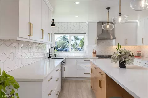 Kitchen - 6242 E Pageantry St, Long Beach, CA 90808 photo 5 of 7