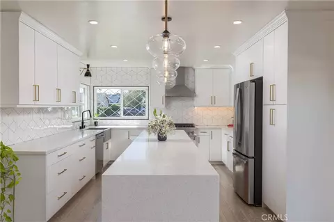 Kitchen - 6242 E Pageantry St, Long Beach, CA 90808 photo 2 of 7
