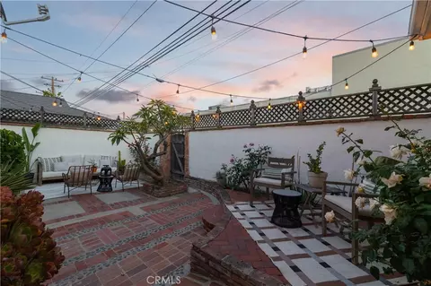 Exterior - 6242 E Pageantry St, Long Beach, CA 90808 photo 1 of 12