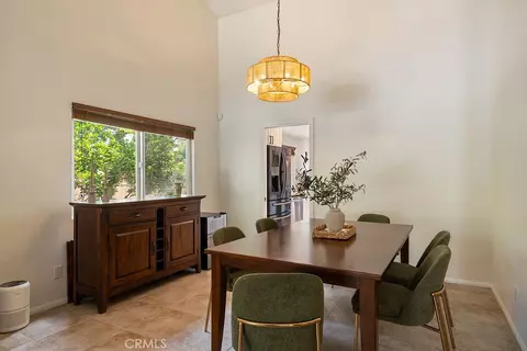 Dining - 1411 W Olive, Redlands, CA 92373 photo 4 of 8