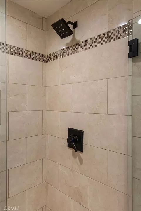 Bath - 1411 W Olive, Redlands, CA 92373 photo 4 of 6