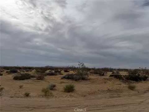 0 Acoma, Landers, CA 92285