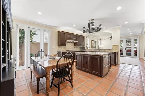 Kitchen - 2225 Bowman Ave, Tustin, CA 92782 photo 4 of 4
