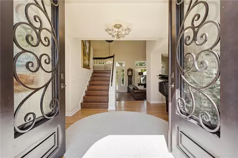 Entry Way - 2225 Bowman Ave, Tustin, CA 92782 photo 1 of 4