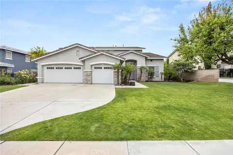 3449 Christopher Ln, Corona, CA 92881