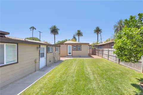 Exterior - 331 N Olive, Orange, CA 92866 photo 6 of 7