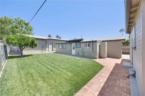 Exterior - 331 N Olive, Orange, CA 92866 photo 5 of 7