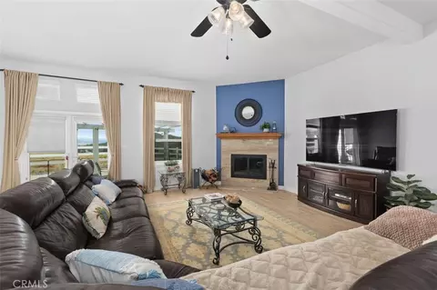 Living - 33530 Wright, Menifee, CA 92584 photo 1 of 2