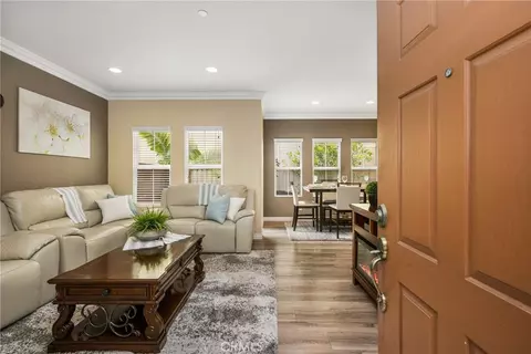Entry Way - 253 E Santa Fe Ct, Placentia, CA 92870 photo 1 of 6