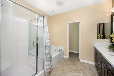 Bath - 253 E Santa Fe Ct, Placentia, CA 92870 photo 4 of 11
