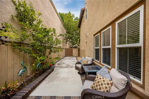Exterior - 253 E Santa Fe Ct, Placentia, CA 92870 photo 4 of 11