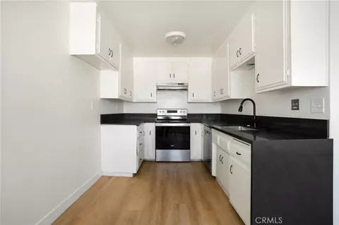 Kitchen - 1187 E 3rd #308, Long Beach, CA 90802 photo 1 of 2