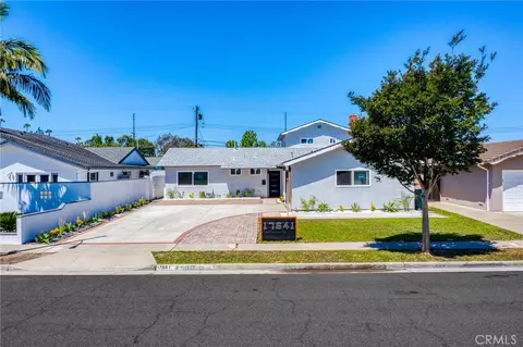 17641 Santa Maria, Fountain Valley, CA 92708
