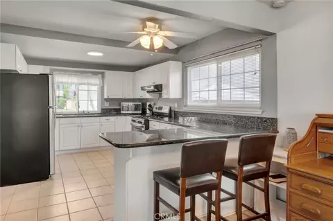 Kitchen - 10182 Pimlico, Cypress, CA 90630 photo 2 of 5