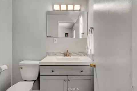 Bath - 10182 Pimlico, Cypress, CA 90630 photo 3 of 4