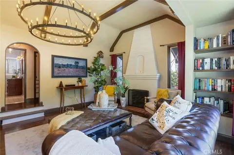 Living - 3639 Falcon Ave, Long Beach, CA 90807 photo 5 of 7