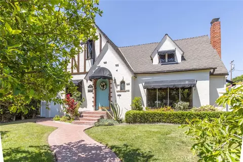 Exterior - 3639 Falcon Ave, Long Beach, CA 90807 photo 2 of 23