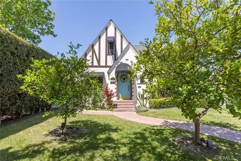 Exterior - 3639 Falcon Ave, Long Beach, CA 90807 photo 4 of 23