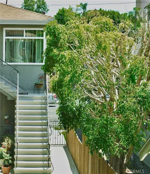 Exterior - 1808 E Appleton #7, Long Beach, CA 90802 photo 5 of 7