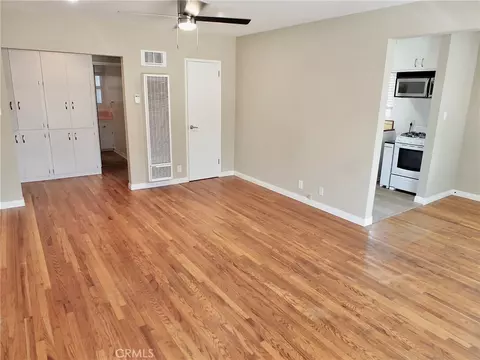 Living - 1808 E Appleton #7, Long Beach, CA 90802 photo 4 of 7