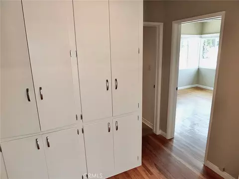 Entry Way - 1808 E Appleton #7, Long Beach, CA 90802 photo 3 of 3