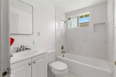 Bath - 13641 Yosemite, Westminster, CA 92683 photo 1 of 2