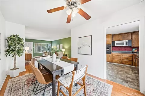 Dining - 1604 2nd St #1F, Long Beach, CA 90802 photo 1 of 2