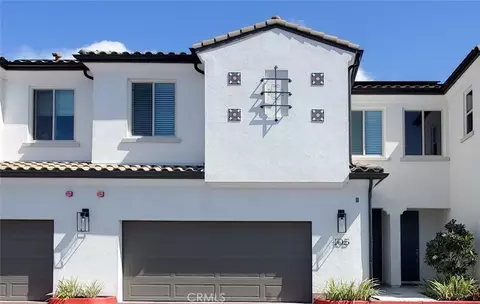 17536 Cameron Ln #105, Huntington Beach, CA 92647