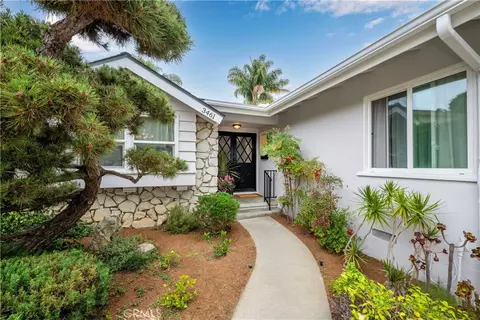 3461 Marna Ave, Long Beach, CA 90808