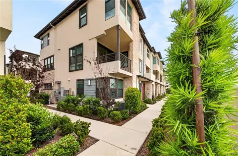 2961 W Lincoln #6, Anaheim, CA 92801