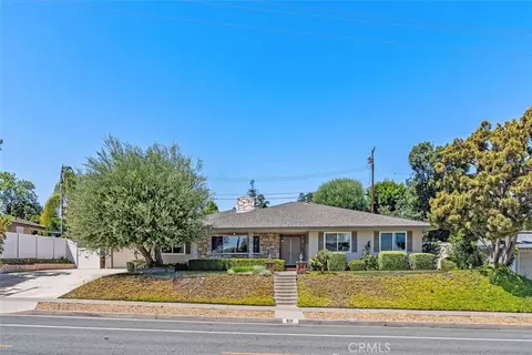 807 Dorothy Ln, Fullerton, CA 92831