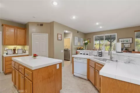 Kitchen - 13027 Bermuda, Chino, CA 91710 photo 3 of 3