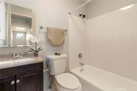 Bath - 4462 Walnut, Irvine, CA 92604 photo 3 of 5