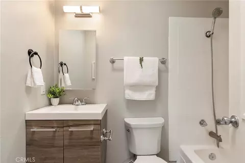Bath - 4462 Walnut, Irvine, CA 92604 photo 1 of 5