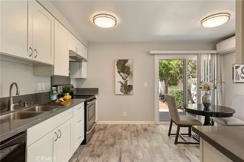 Kitchen - 4462 Walnut, Irvine, CA 92604 photo 2 of 4