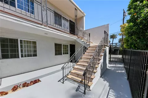 Exterior - 1070 Chestnut, Long Beach, CA 90813 photo 6 of 8